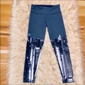 FlyWheel City Scape Teagan Ankle Leggings